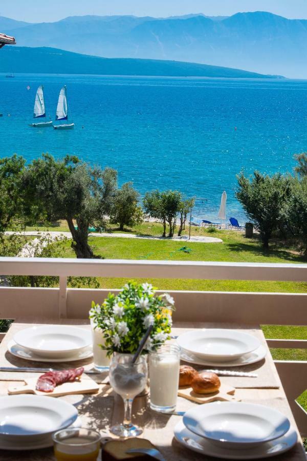 Апартаменты Ifi Sea House Никиана Экстерьер фото