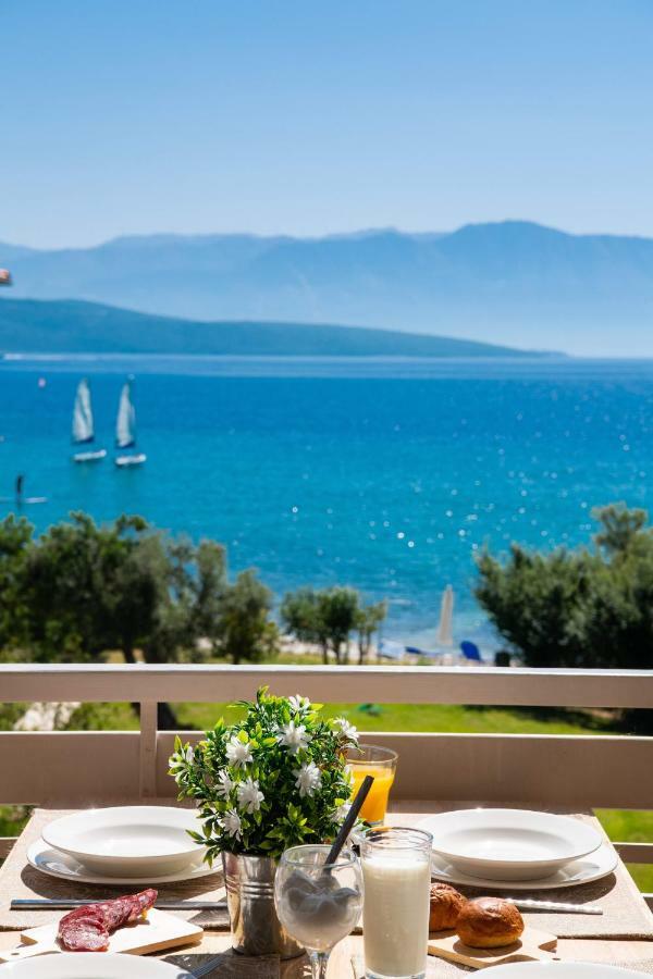 Апартаменты Ifi Sea House Никиана Экстерьер фото
